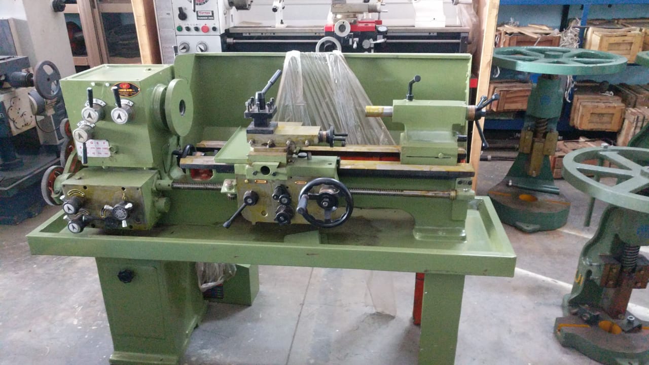 heavy-duty-lathe-machine